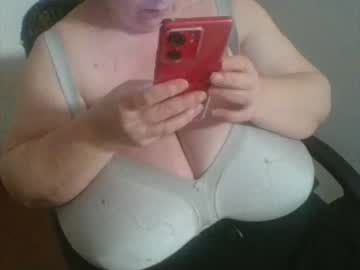 [04-02-24] hugeboobs4fun cam video