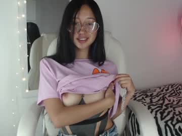 [11-01-22] chanell_thai public webcam video from Chaturbate.com