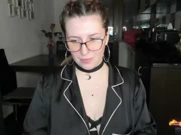 [10-01-24] maddy_smiths show with toys from Chaturbate.com