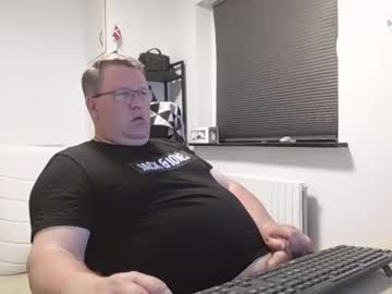 [20-05-24] henrikrp1971 record public show video from Chaturbate