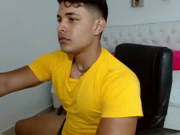 [12-06-22] axell_2 record public show from Chaturbate.com