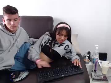 [11-01-22] hotcouples01 show with toys from Chaturbate