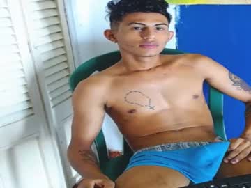 [04-08-22] guylatino966 record public webcam video from Chaturbate