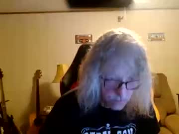 [10-10-22] hippie_rocker_69 record public webcam from Chaturbate.com