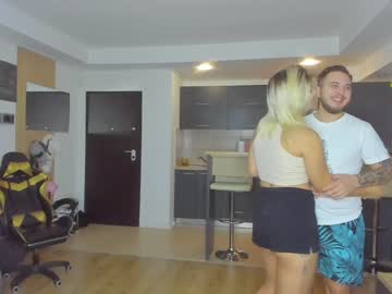 [14-09-23] crazy_couple00 blowjob video from Chaturbate