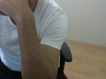 [09-04-22] muscleturko video from Chaturbate