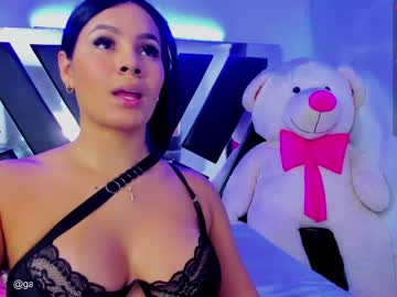 [28-09-22] gabriiella_robert cam show from Chaturbate.com