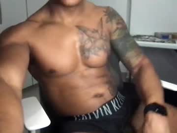 [03-10-23] xavii31 public webcam video from Chaturbate