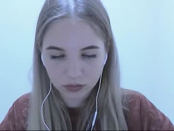 [28-07-22] beauty_doll_ public show from Chaturbate
