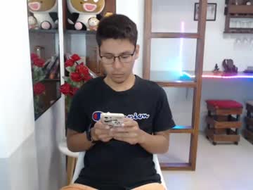 [16-04-22] derfcams27 record video with toys from Chaturbate