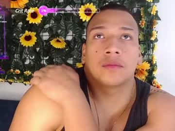 [17-04-24] aaron_walkerr_ private show from Chaturbate