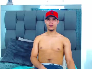 [03-07-23] sebasmartinezz private show video from Chaturbate.com