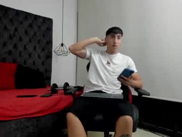 [01-08-23] damianbasil chaturbate public show