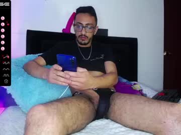 [02-12-22] johnson_chris premium show video from Chaturbate.com