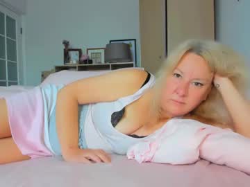 [14-06-24] blonde_angel20 public show video from Chaturbate