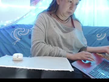 [08-10-22] dafnegomez premium show video from Chaturbate