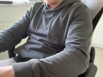 [03-05-23] _kris_meister_ public show video from Chaturbate.com