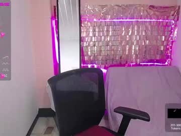 [22-08-22] cloeh_sweet record video with toys from Chaturbate