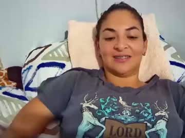 [24-10-22] beibycurly record video with toys from Chaturbate