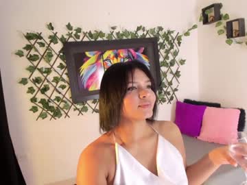 [12-10-23] salome_woods public webcam from Chaturbate.com