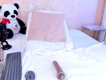 [05-03-24] kitty_lucy_ chaturbate show with toys