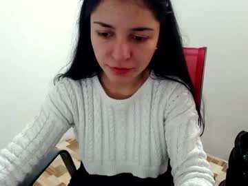 [20-09-22] abril_wrist record video with dildo