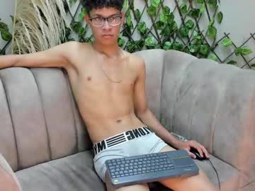 [17-05-24] freddy_lacross private from Chaturbate