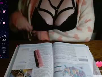 [22-09-23] thinlyveiledinnuendo public webcam video from Chaturbate.com