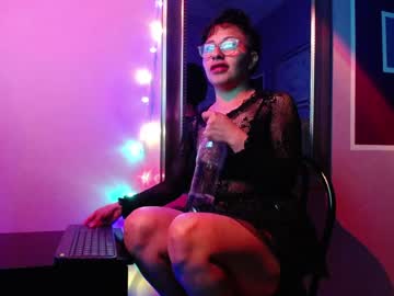 [01-11-22] tibis_red chaturbate blowjob video