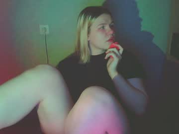 [02-07-23] curvyxqueen cam show from Chaturbate