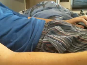 [01-09-22] the_horny_luke record cam show from Chaturbate