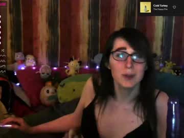 [08-04-23] faeriechrysalis public webcam from Chaturbate