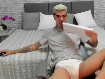 [29-09-22] _salomoonn_ record show with toys from Chaturbate.com