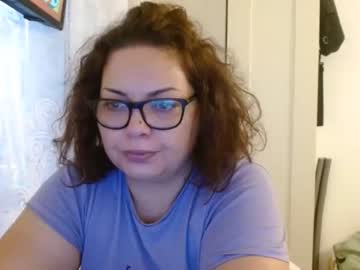 [24-01-24] curvymomylore chaturbate public