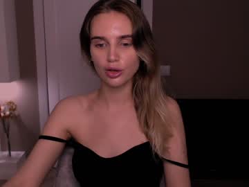[19-08-22] candyshopvi record video with dildo from Chaturbate.com