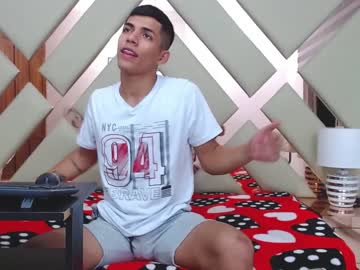 [17-04-22] kevin_smiith record private show from Chaturbate