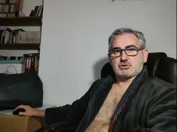 [25-05-23] sexy_italiandaddy record show with toys from Chaturbate.com