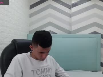 [04-12-23] andrestar_ record public show from Chaturbate