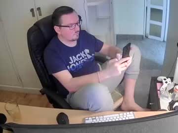 [01-05-24] chico_2_4 public show video from Chaturbate