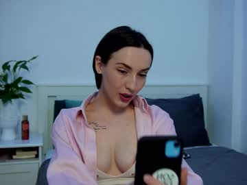 [01-02-22] mmmelina record cam video from Chaturbate.com