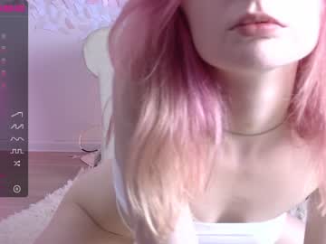 [24-08-22] littleleia public show video from Chaturbate
