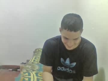 [04-01-25] yoan2004 record private show from Chaturbate