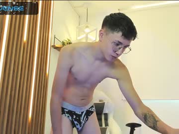 [24-01-24] santiago_lawless chaturbate toying