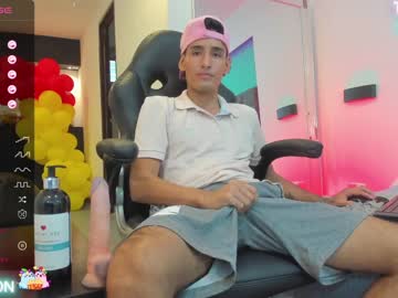 [28-09-23] mike_stiven_ record private XXX show