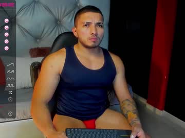 [29-12-22] maximus_clark video with dildo