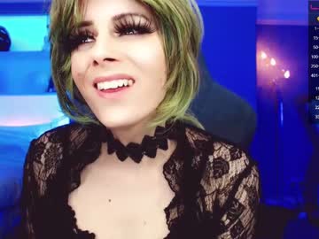 [11-07-23] katie_cutie_ts public show from Chaturbate