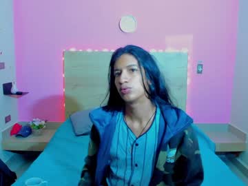 [05-04-22] curious_michael record video with dildo from Chaturbate