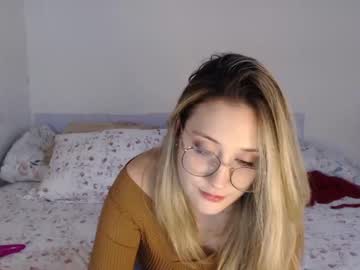 [06-08-22] miss_lilith_scarlet cam video from Chaturbate