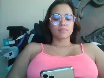 [07-02-24] triana_bell record show with toys from Chaturbate.com