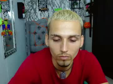 [28-10-22] andrucorsega record private webcam from Chaturbate